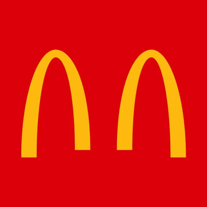 mcdonald's-brazil-social-distancing-logo